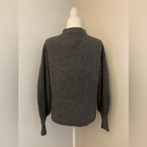 NWT QUINCE gray crew necked sweater wool and alpaca 🦙 - Picture 3 of 9